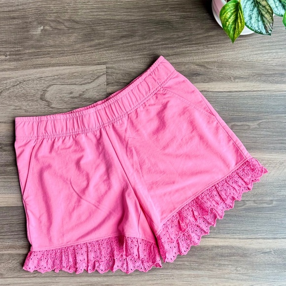 Lilly Pulitzer 5" Kylar Ruffle Hem Knit Shorts in Pink Shady – Size S - Picture 3 of 15